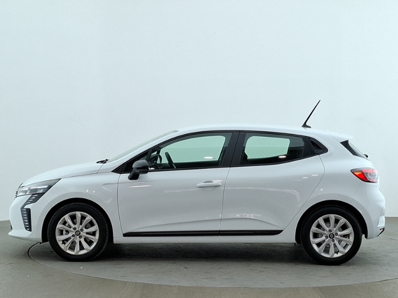 Renault Clio 1.6 E-tech Full Hybrid 145 Evolution MW74UHH White #4