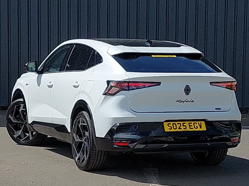 Renault Rafale E-tech Phev Atelier Alpine Awd SO25EGV White #2