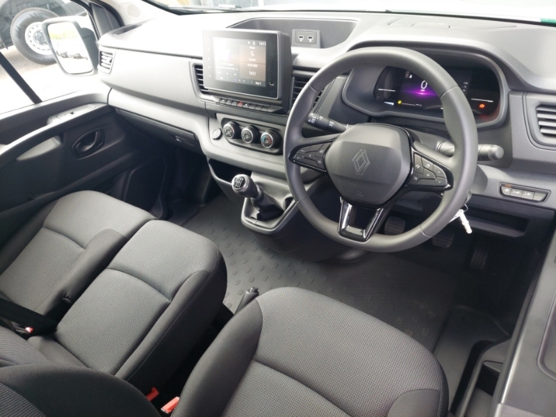 Renault Trafic Ll30 Blue Dci 130 Advance Safety Van SD26KWS White #3