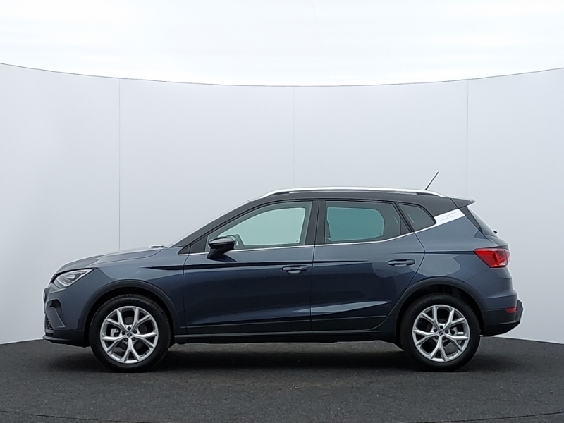 Seat Arona 1.5 Tsi 150 Fr Dsg Grey #4