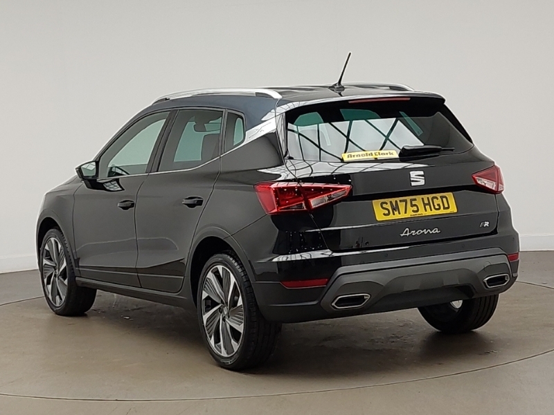 Seat Arona 1.5 Tsi 150 Fr Sport Dsg Black #2