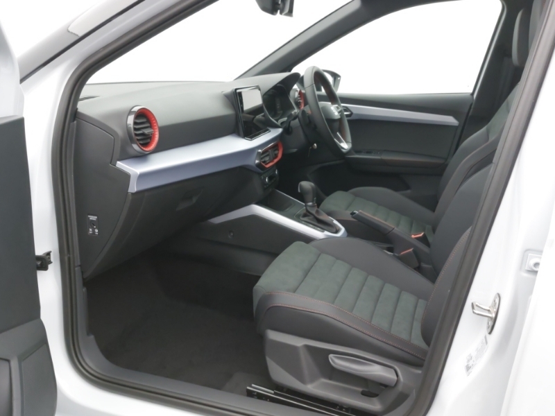 Seat Arona 1.5 Tsi 150 Fr Sport Dsg White #5