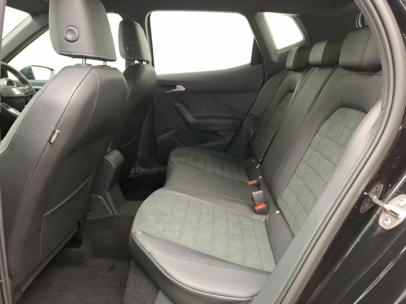 Seat Arona 1.0 Tsi 115 Xperience Lux Black #6