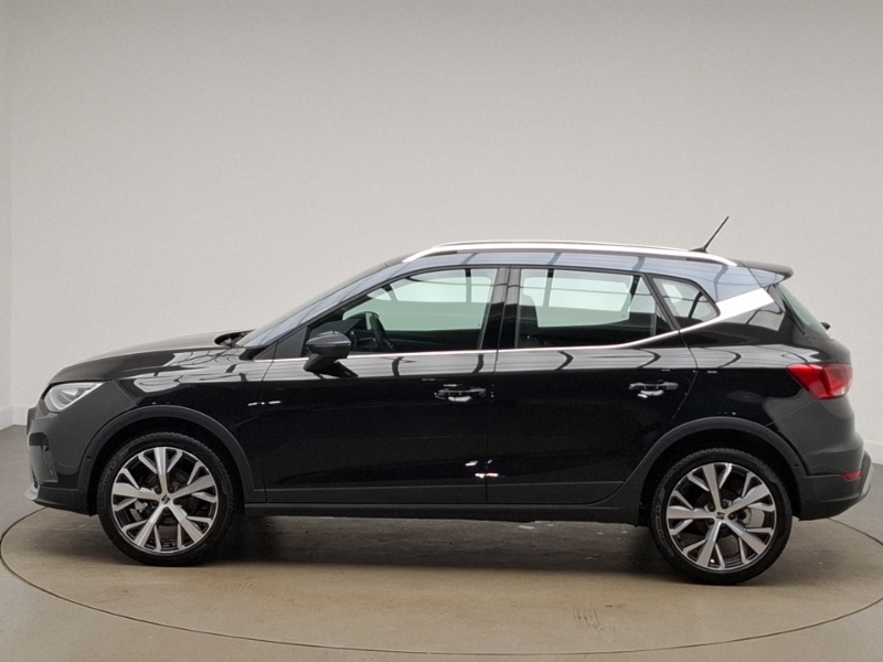 Seat Arona 1.0 Tsi 115 Xperience Lux Black #4