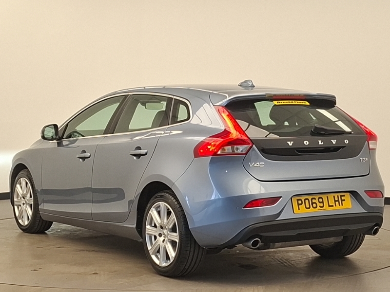 Volvo V40 T3 152 Inscription Edition Geartronic PO69LHF Blue #2