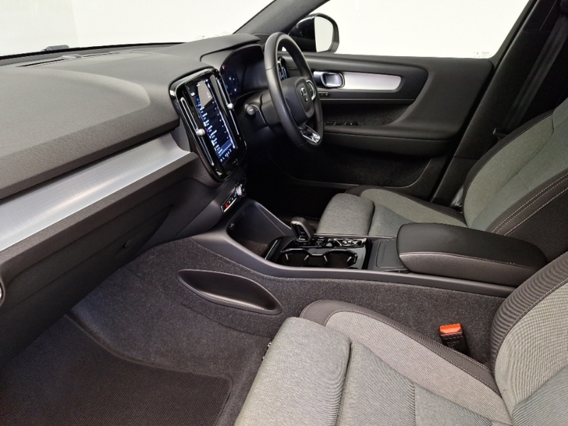 Volvo XC40 2.0 B3p Plus Dark SO23CXP Silver #5