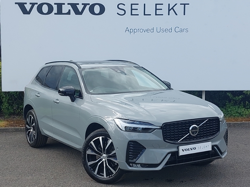 Volvo XC60 2.0 B5p Ultra Dark Awd Geartronic Grey