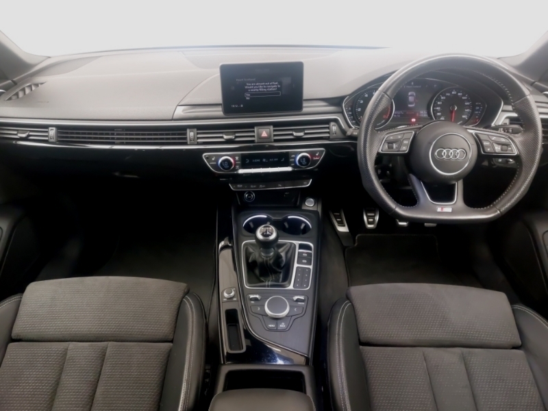 Audi A4 35 Tfsi Black Edition YA19PVX Grey #3
