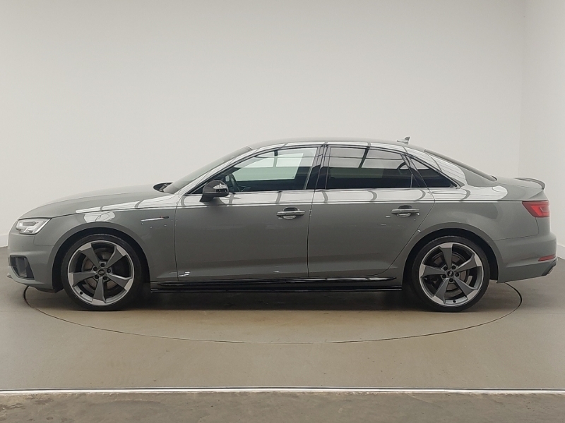 Audi A4 35 Tfsi Black Edition YA19PVX Grey #4