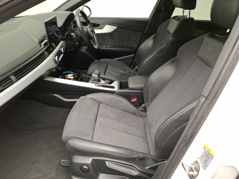 Audi A4 40 Tfsi 204 S Line S Tronic HG73OPF White #5
