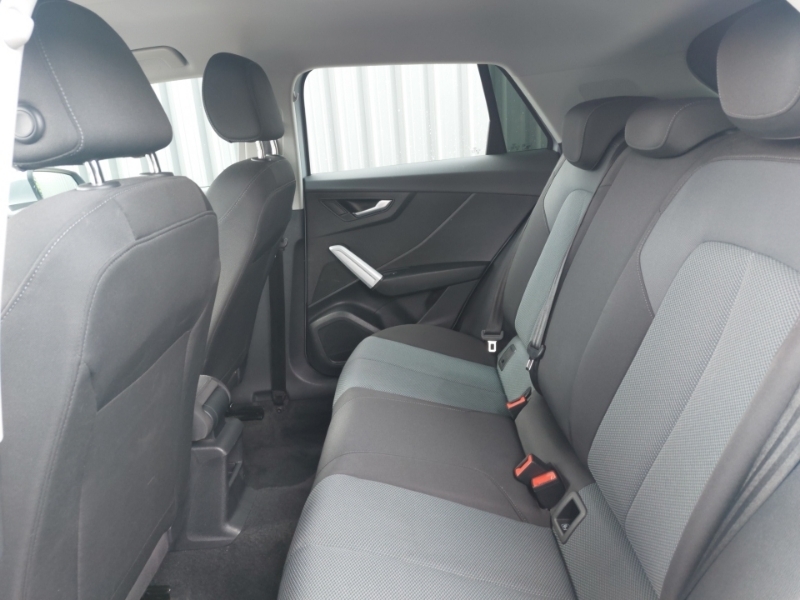 Audi Q2 30 Tdi Technik S Tronic LS70ODJ Silver #6