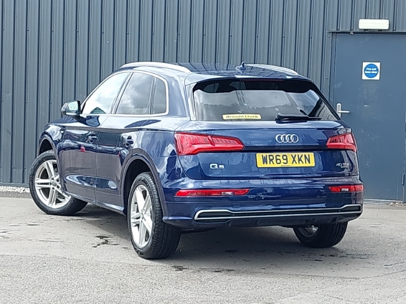 Audi Q5 40 Tdi Quattro S Line S Tronic WR69XKN Blue #2