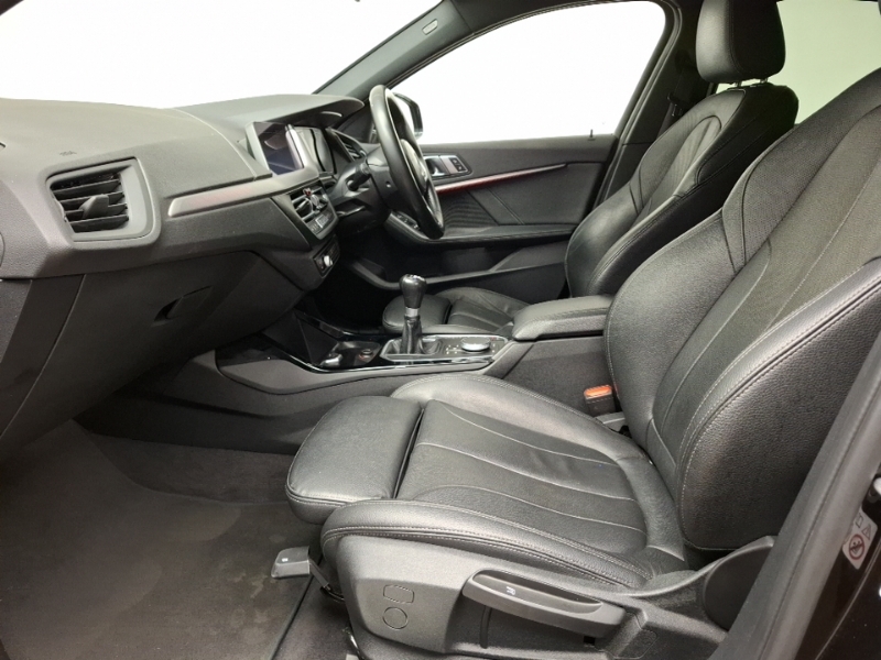 BMW 1 Series 116D M Sport Black #5