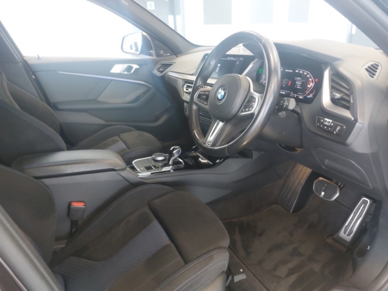BMW 1 Series M135i Xdrive Step SC22YJH Black #6