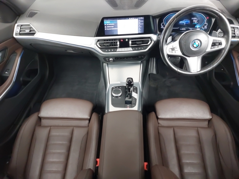 BMW 3 Series 330E M Sport Step HK71WKV Blue #3