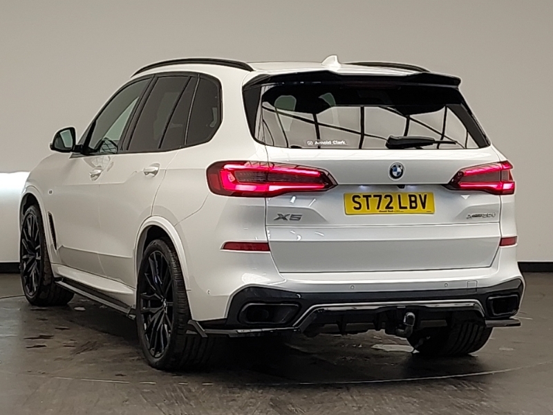 BMW X5 Xdrive30d Mht M Sport ST72LBV White #2