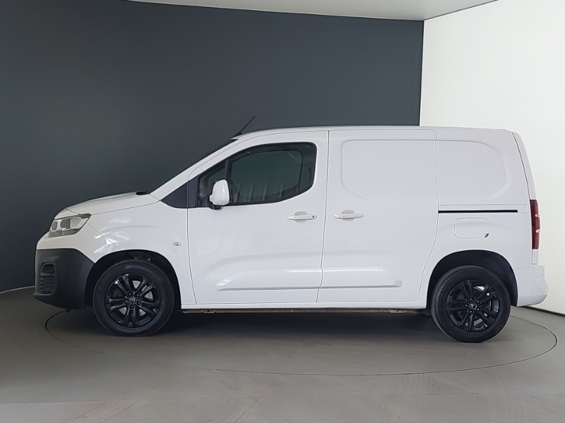 Citroen Berlingo 1.5 Bluehdi 1000Kg Driver 100Ps NL21BWB White #4