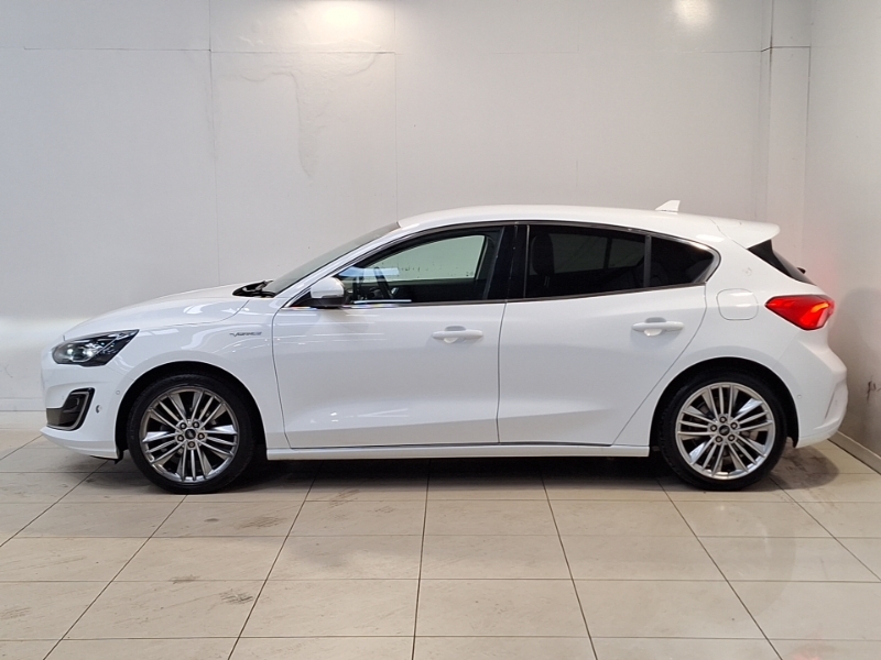 Ford Focus 1.0 Ecoboost Hybrid Mhev 125 Vignale Edition SF21VHM White #4