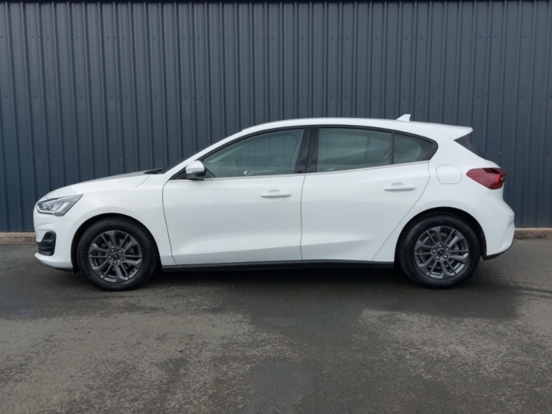 Ford Focus 1.0 Ecoboost Hybrid Mhev Titanium LM72FFO White #4