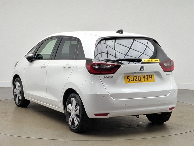 Honda Jazz 1.5 I-mmd Hybrid Ex Ecvt SJ20YTH White #2