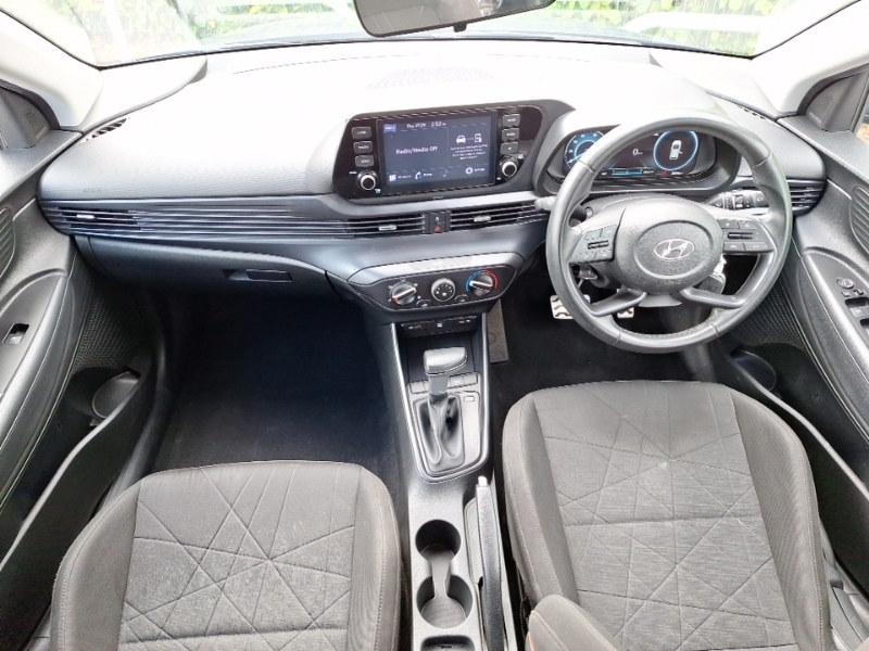 Hyundai Bayon 1.0 Tgdi 48V Mhev Se Connect Dct SL72DBV Grey #3