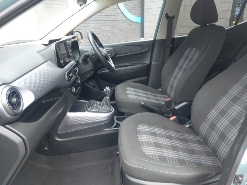 Hyundai I10 1.2 Premium Nav RE24YMH Green #5
