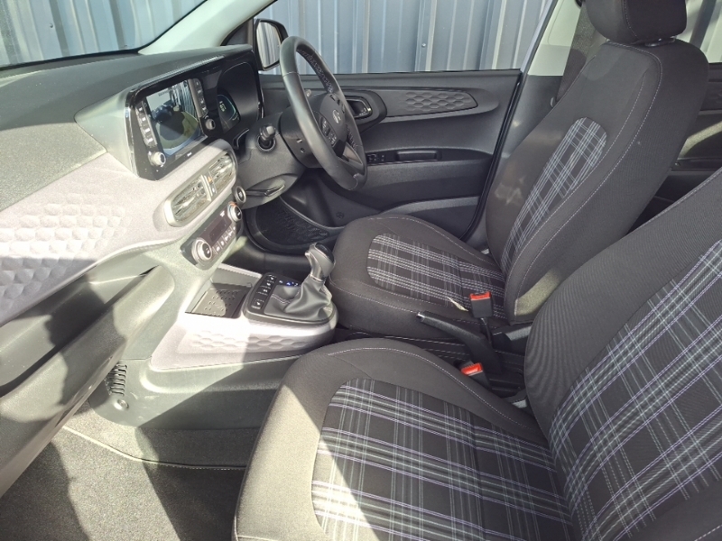 Hyundai I10 1.0 63 Premium Nav CA25VDO Blue #5