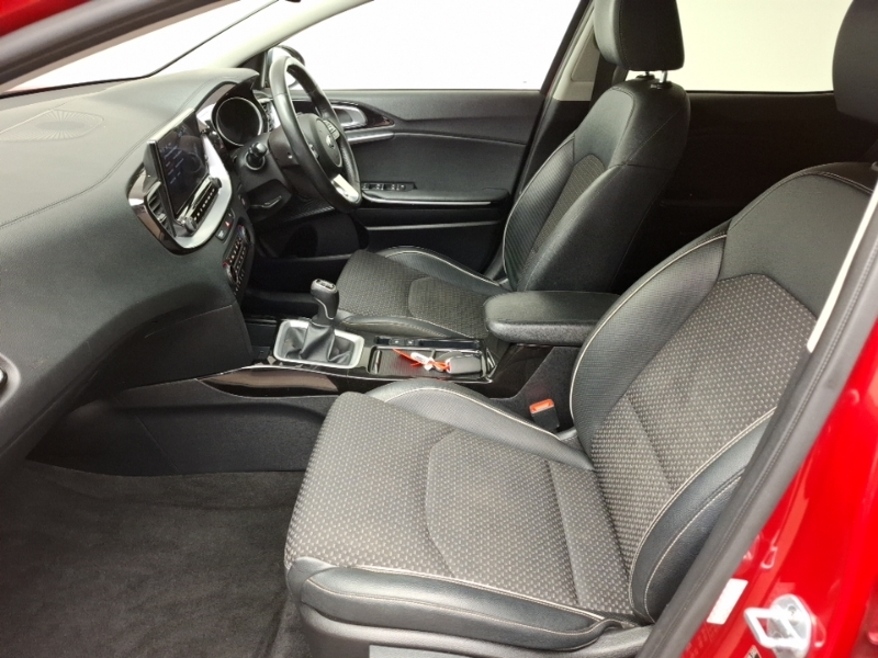 Kia Xceed 1.4T Gdi Isg 3 DP69FHL Red #5