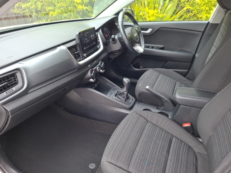 Kia Stonic 1.0T Gdi 99 2 ST23ULC White #5