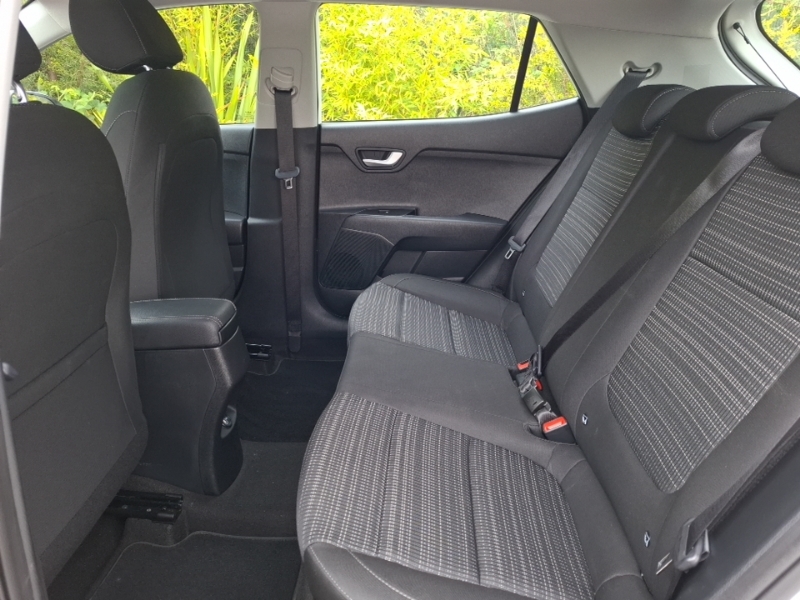 Kia Stonic 1.0T Gdi 99 2 ST23ULC White #6