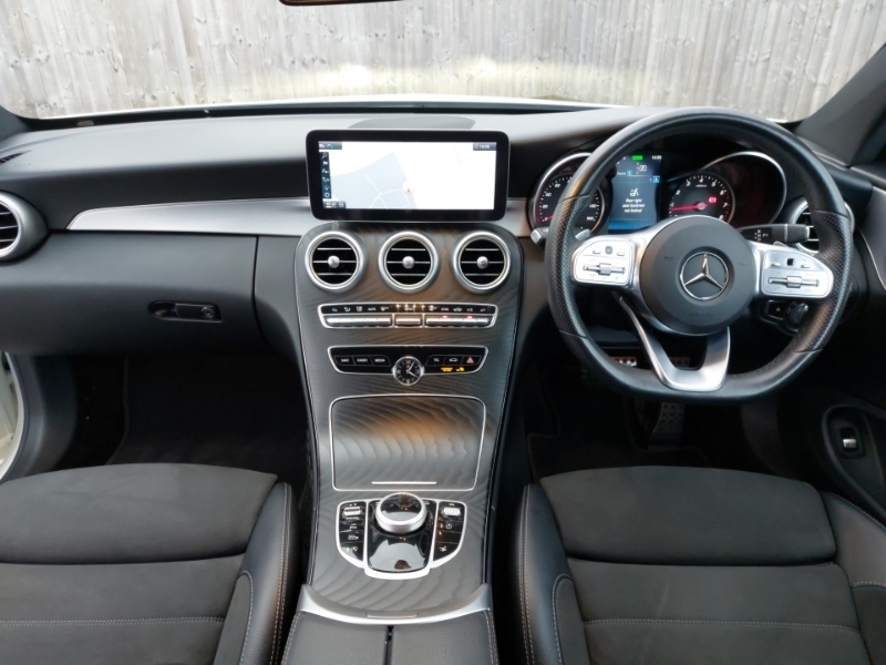 Mercedes-Benz C Class C200 Amg Line 9G-tronic BK69WWD White #3