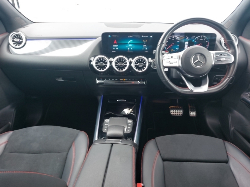 Mercedes-Benz GLA Class Gla 180 Amg Line Premium CN22WFT Silver #3
