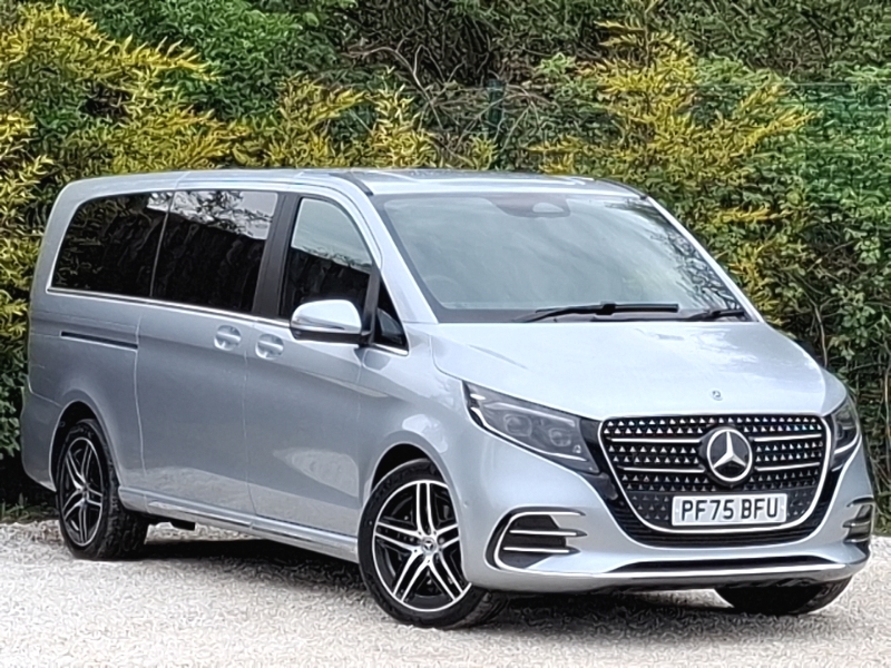 Mercedes-Benz V Class V300 D Premium Amg Line 9G-tronic Extra Long Silver