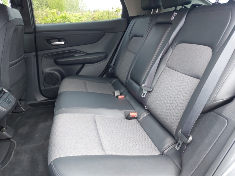 Nissan Ariya 160Kw Advance 63Kwh 22Kwch Grey #6
