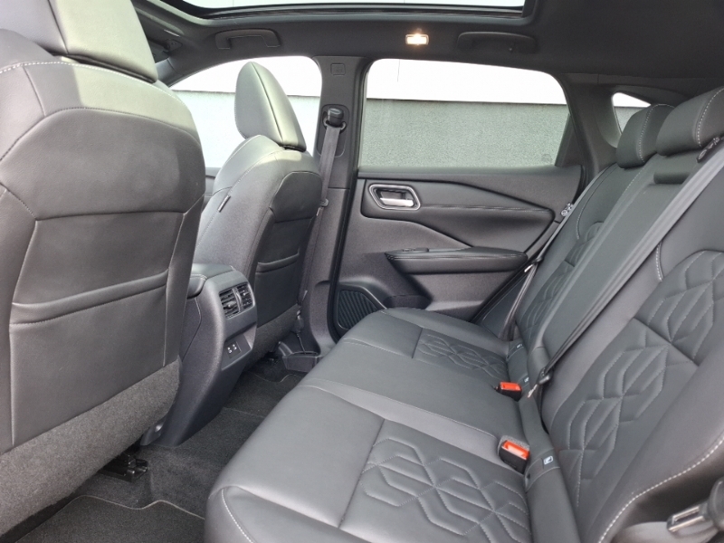 Nissan Qashqai 1.3 Dig-t Mh Tekna SM25FNK Silver #6