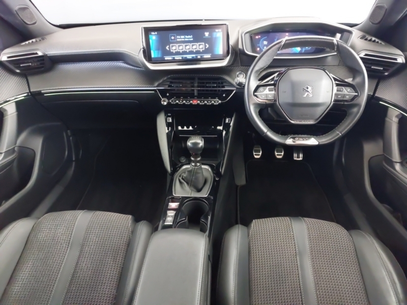 Peugeot 2008 1.2 Puretech 130 Gt WA09LEE Black #3