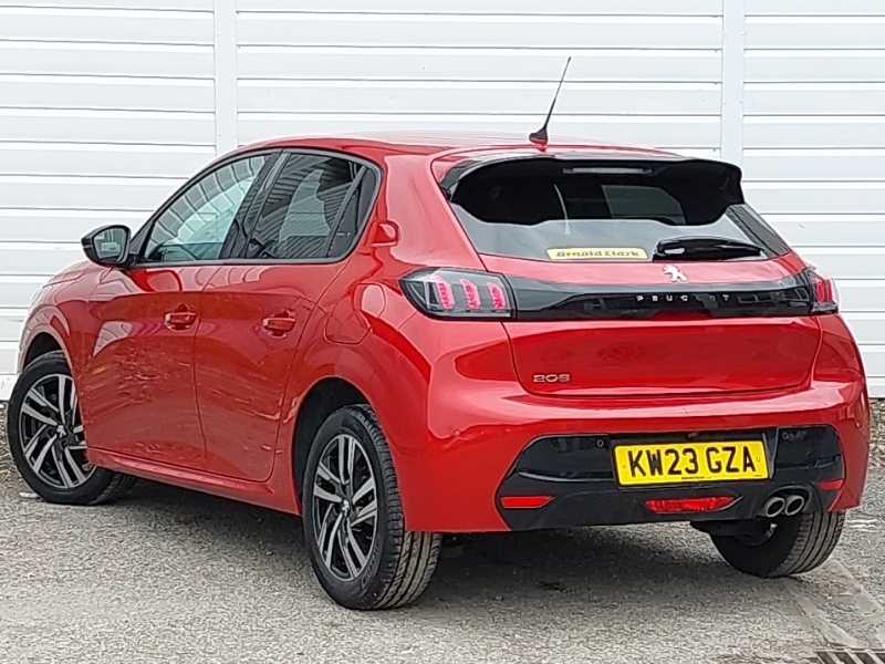 Peugeot 208 1.2 Puretech 130 Allure Premium Eat8 KW23GZA Red #2