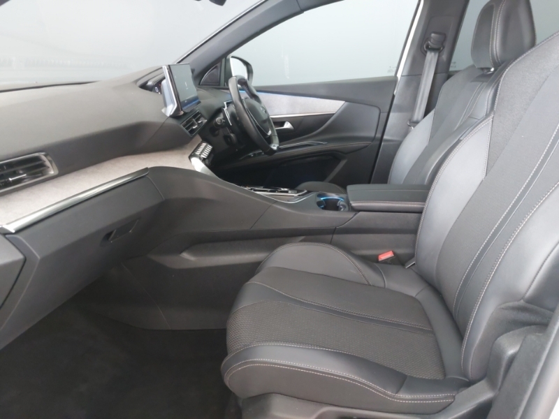 Peugeot 5008 1.5 Bluehdi Gt Eat8 SD23HBG White #5