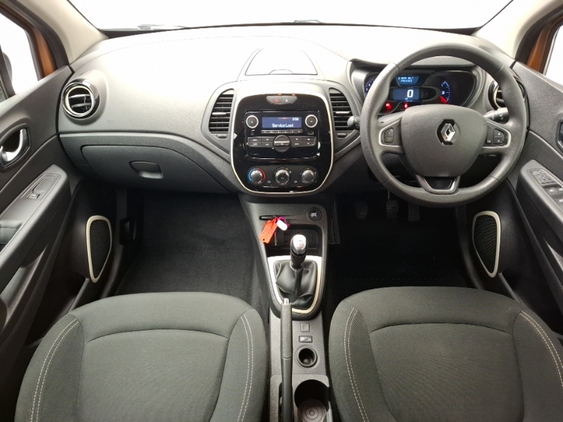 Renault Captur 0.9 Tce 90 Play SP19VZX Orange #2