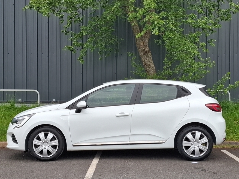 Renault Clio 1.0 Tce 100 Play YB70HEV White #4
