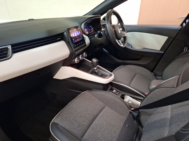 Renault Clio 1.6 E-tech Full Hybrid 145 Techno DA72KCG Black #5