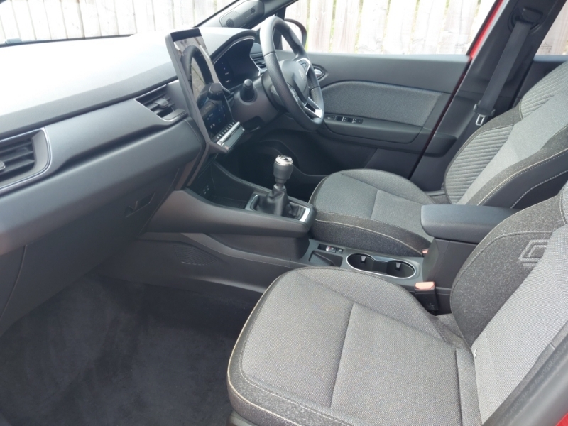 Renault Symbioz 1.3 Tce 140 Techno HK75VZT Red #5