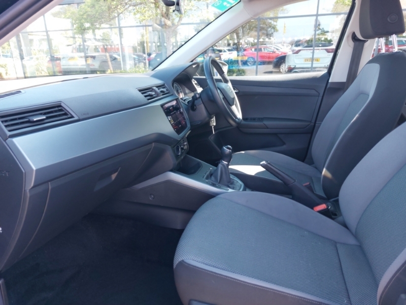Seat Arona 1.0 Tsi 115 Se Technology Ez YR68HXW Black #5