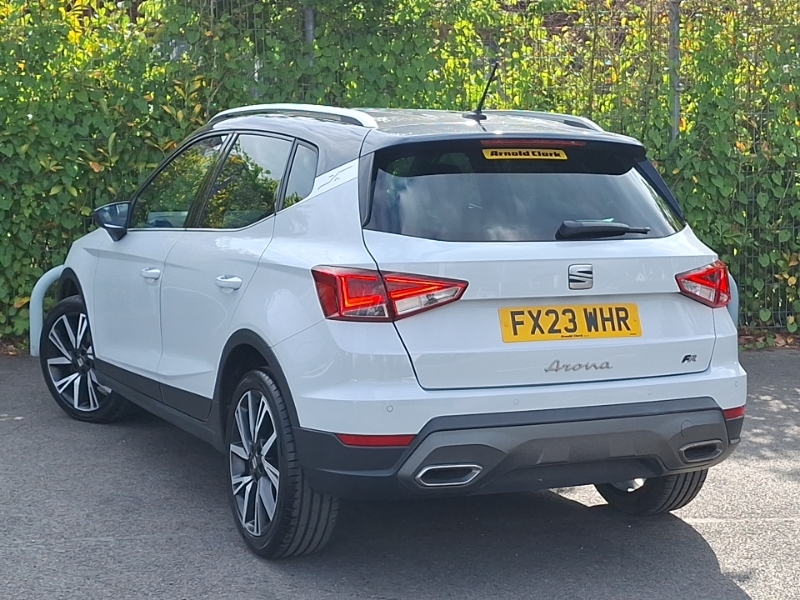 Seat Arona 1.0 Tsi 110 Fr Edition FX23WHR White #2