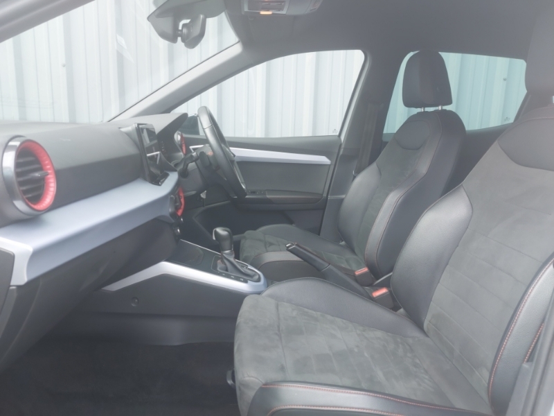 Seat Arona 1.0 Tsi 115 Fr Sport Dsg FH24UNP Silver #5