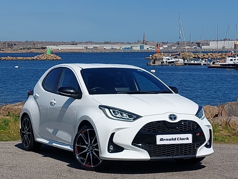 Toyota Yaris 1.5 Hybrid Gr Sport Cvt White