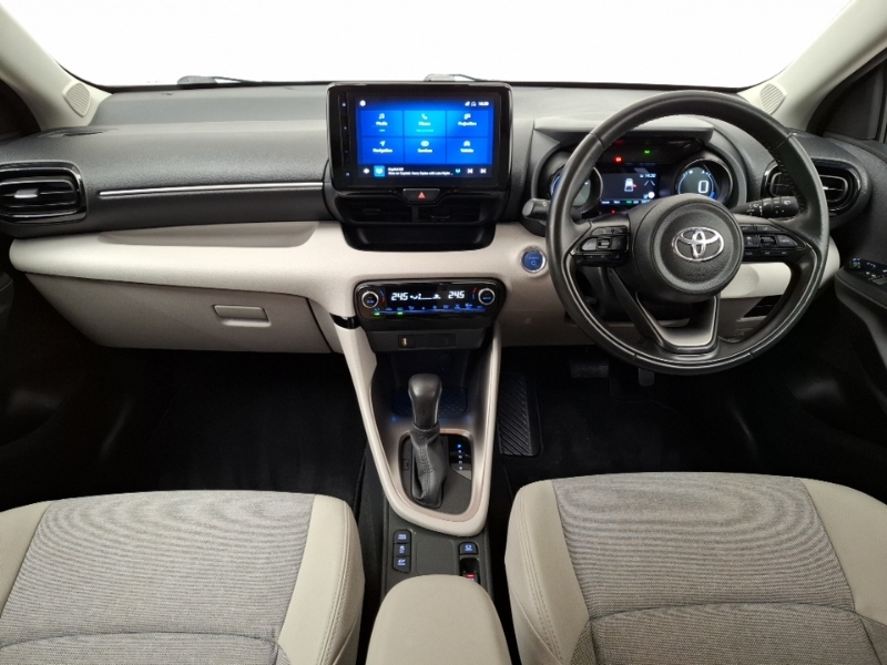 Toyota Yaris 1.5 Hybrid Excel Cvt SB22RUO Silver #3