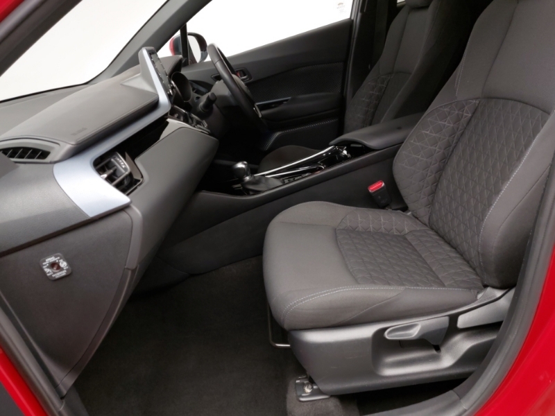 Toyota C-Hr 1.8 Hybrid Design Cvt SH21FHC Red #5