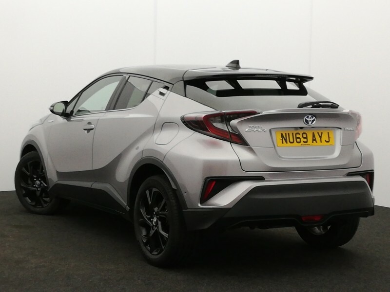 Toyota C-Hr 1.8 Hybrid Dynamic Cvt NU69AYJ Silver #2