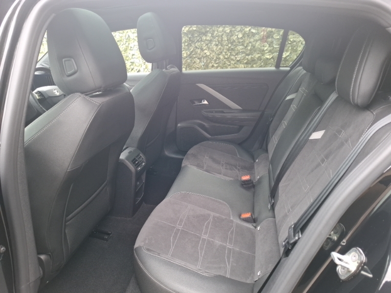 Vauxhall Astra 1.2 Turbo 130 Ultimate SA23HWU Black #6